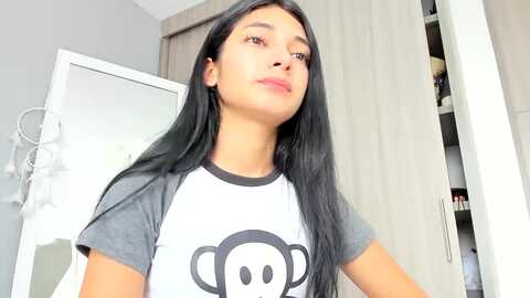 emmily_ @ myfreecams on 20231202