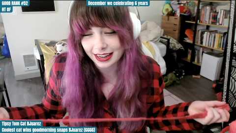 hempley @ myfreecams on 20231202