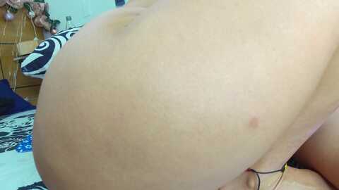 kloemss @ myfreecams on 20231202