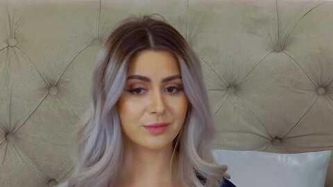 kyliebenton @ myfreecams on 20231202