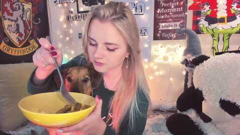 ronnie_ @ myfreecams on 20231202