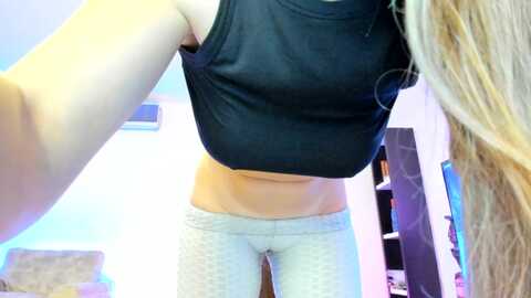 alesia_ @ myfreecams on 20231203