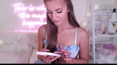 badgalari @ myfreecams on 20231203