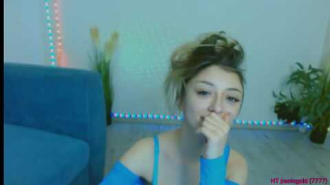 elissa25_ @ myfreecams on 20231203