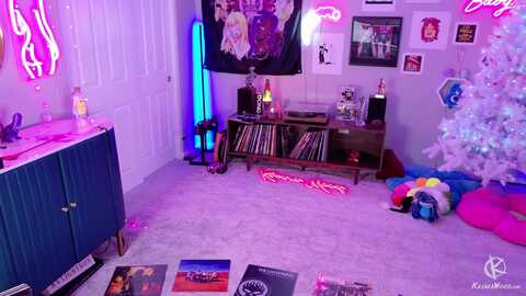 kasarawood @ myfreecams on 20231203