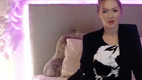 kittykpk @ myfreecams on 20231203