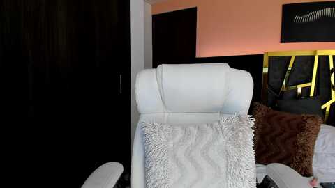 martina_brown @ myfreecams on 20231203