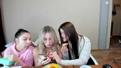 merlinstoun @ myfreecams on 20231203