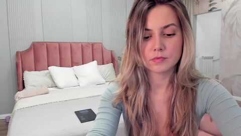 nelliecutest @ myfreecams on 20231203