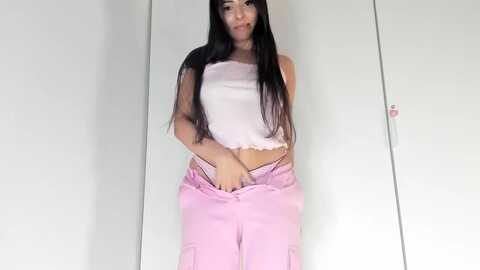 suzyfairy @ myfreecams on 20231203