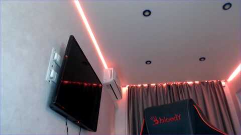 tripleprinces @ myfreecams on 20231203