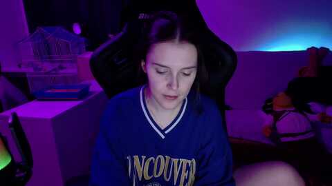 crybabykys @ myfreecams on 20231204