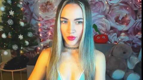 dipsesmiles @ myfreecams on 20231204