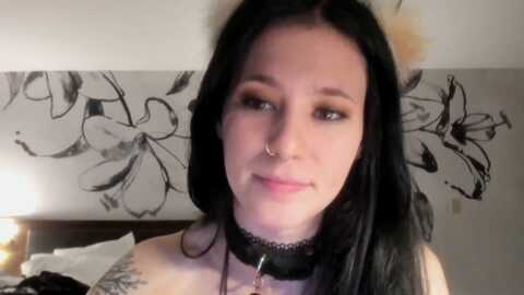 isabelle_babe @ myfreecams on 20231204