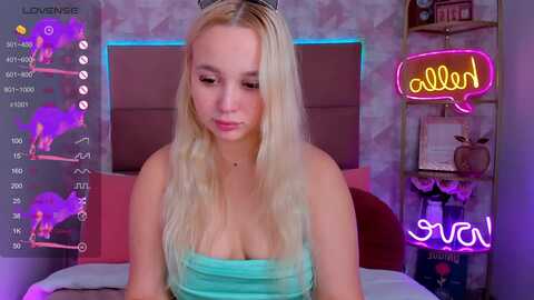 lisafalls @ myfreecams on 20231204