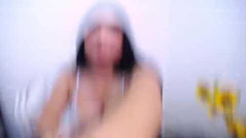 misskharla @ myfreecams on 20231204