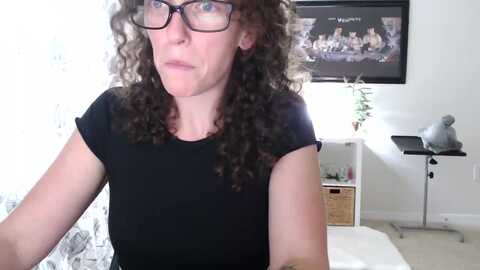 sarah_stark @ myfreecams on 20231204