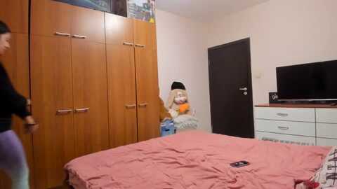 tiffany__mfc @ myfreecams on 20231204