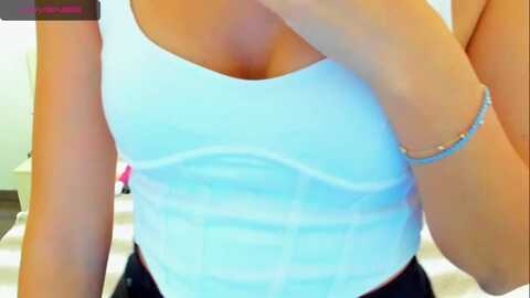 verrasweet4u @ myfreecams on 20231204