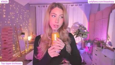 alexasharp @ myfreecams on 20231205