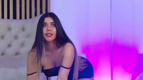 clairejenner @ myfreecams on 20231205