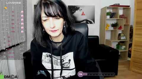 dana_hali @ myfreecams on 20231205