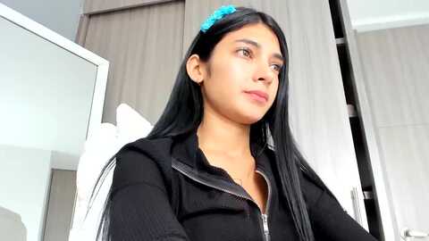 emmily_ @ myfreecams on 20231205