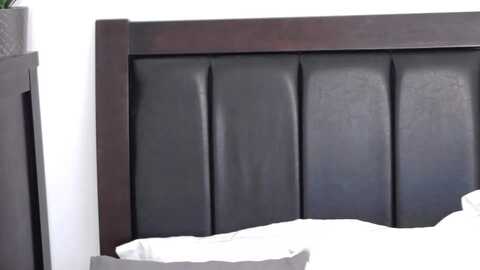 madisonrey @ myfreecams on 20231205