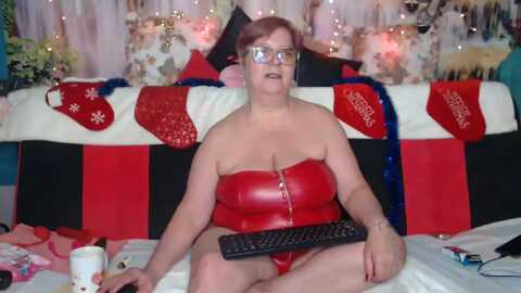 queenpammy @ myfreecams on 20231205