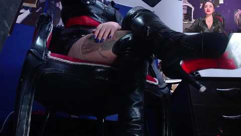 sarabdsm @ myfreecams on 20231205