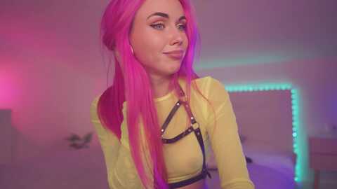 sarah_pink @ myfreecams on 20231205