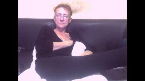 sexygeny @ myfreecams on 20231205