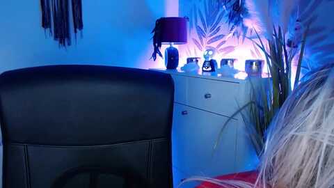 time4valerie @ myfreecams on 20231205