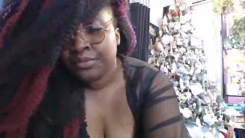 girlsix1984 @ myfreecams on 20231206