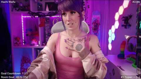 hachiwaifu @ myfreecams on 20231206