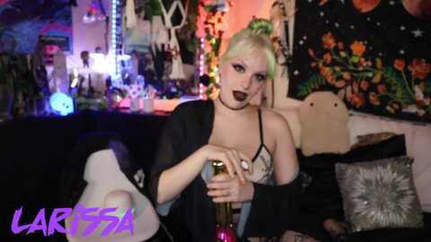 larissalarson @ myfreecams on 20231206