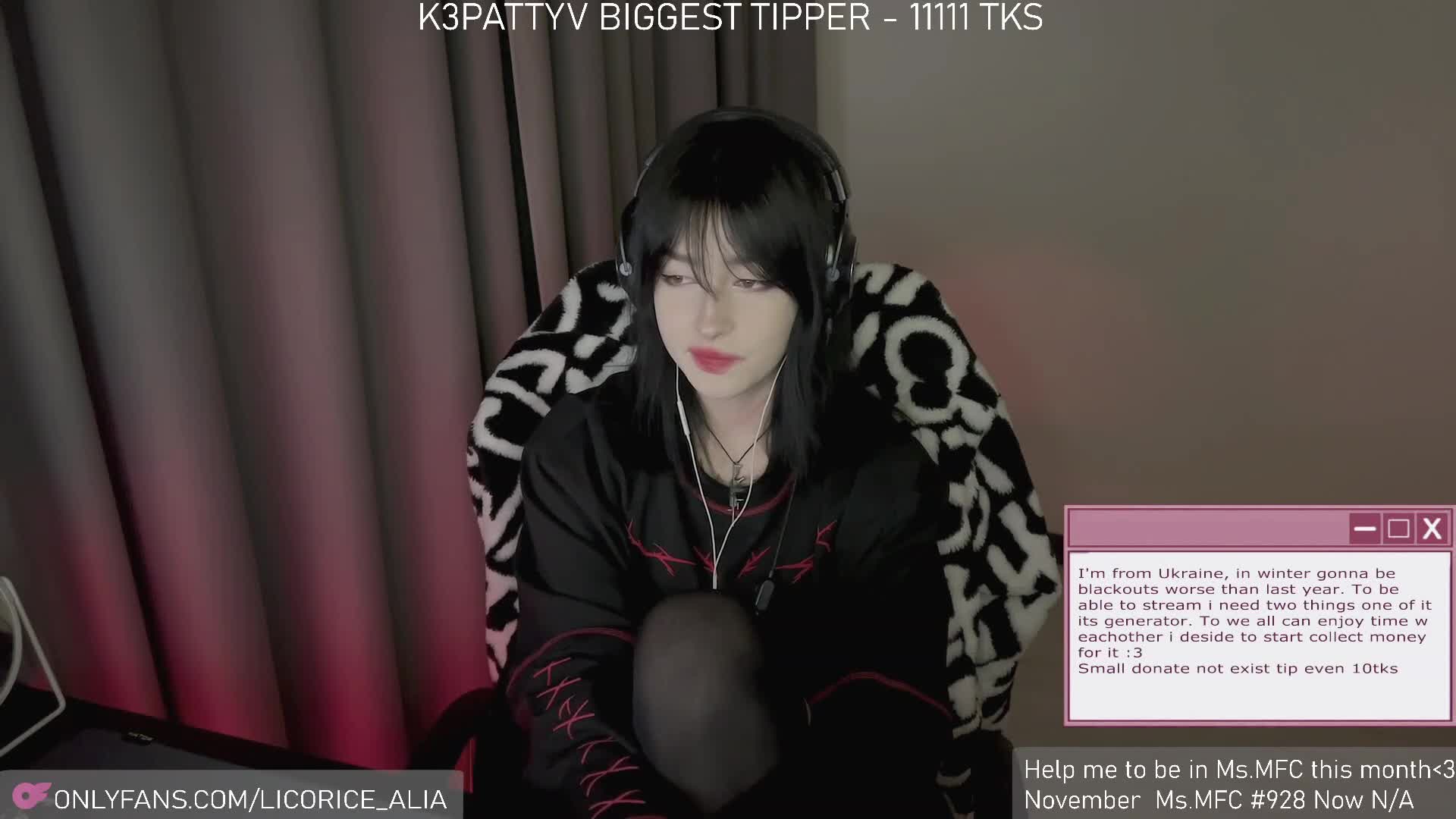 licorice_alia @ myfreecams on 20231206