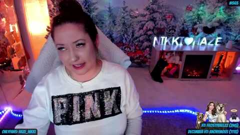 nikki_haze @ myfreecams on 20231206