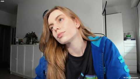 personage @ myfreecams on 20231206