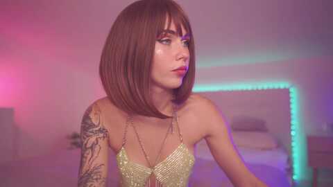 sarah_pink @ myfreecams on 20231206
