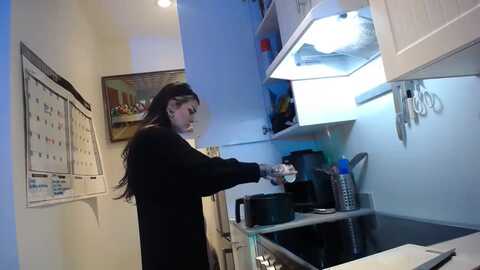 sarahmoonsg @ myfreecams on 20231206