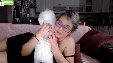 silverjewel @ myfreecams on 20231206