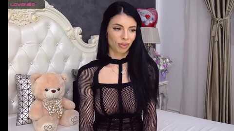 tesa000 @ myfreecams on 20231206