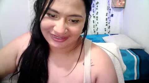 alice_222 @ myfreecams on 20231207