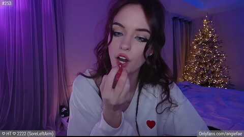 angiefae @ myfreecams on 20231207