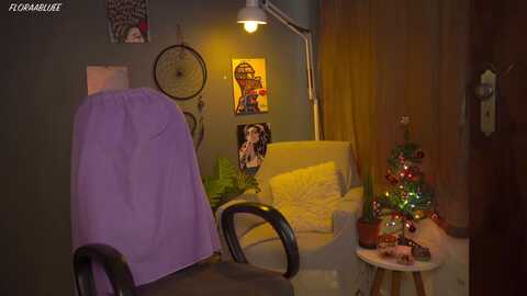 bluemysticgal @ myfreecams on 20231207