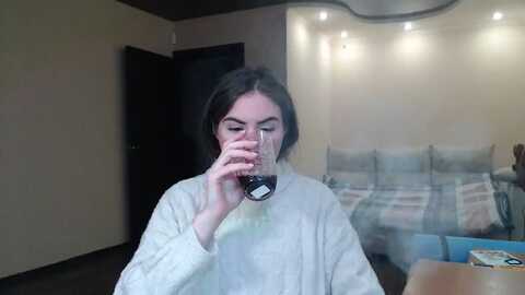 coconut_i @ myfreecams on 20231207