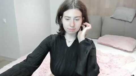 cranky_cherry @ myfreecams on 20231207