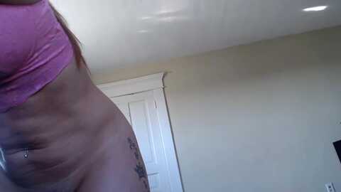 farmgirl__ @ myfreecams on 20231207