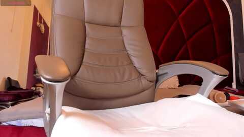 goddessalysse @ myfreecams on 20231207